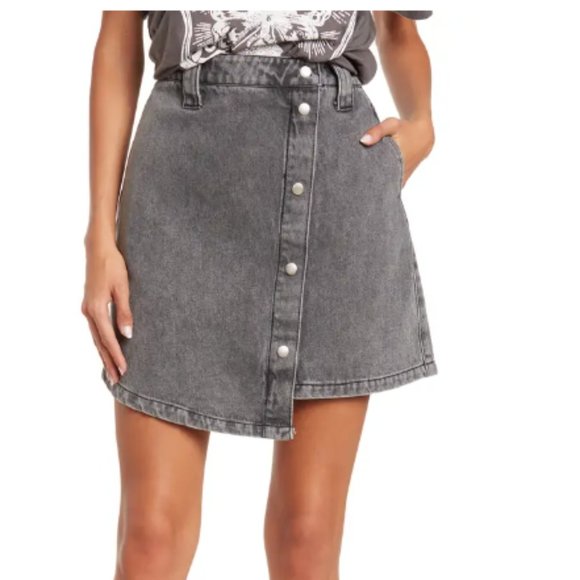 Ena Pelly Ally Asymmetrical Denim Mini Skirt - Picture 3 of 3